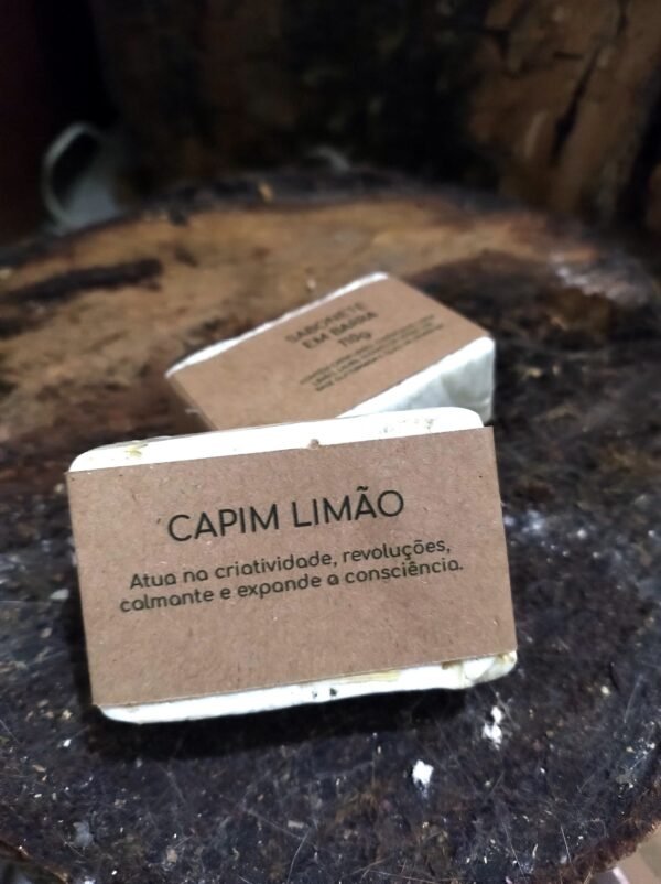 Sabonete de Capim Limao artesanal em barra 110g